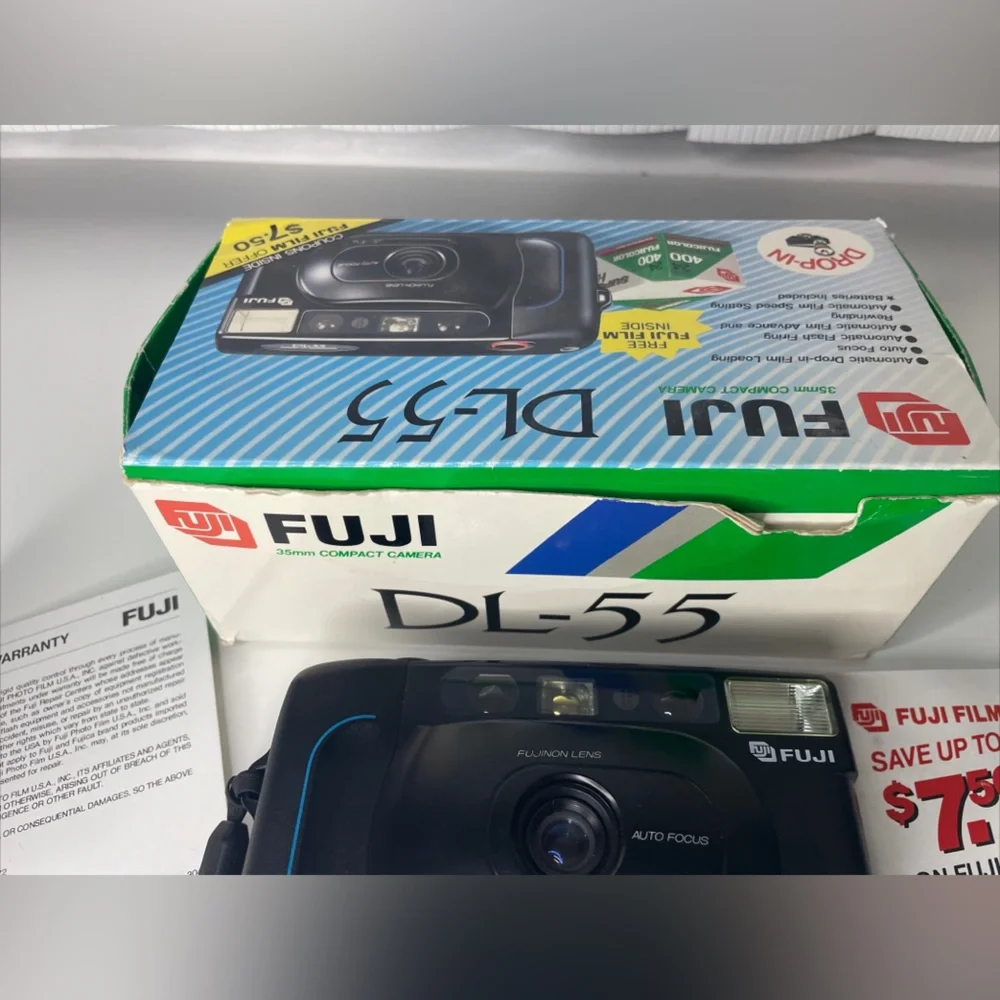 Fuji DL-55 Point & Shoot Film Camera Vintage Drop in Loading